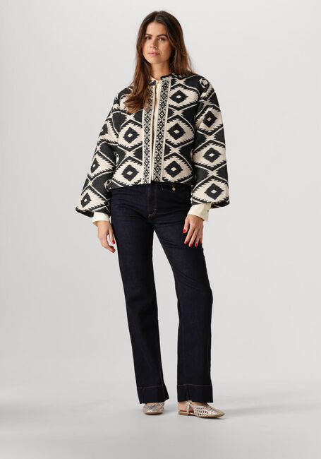 Nicht-gerade weiss SUMMUM Blusen LONGSLEEVE BLOUSE 3D FLOWER - large