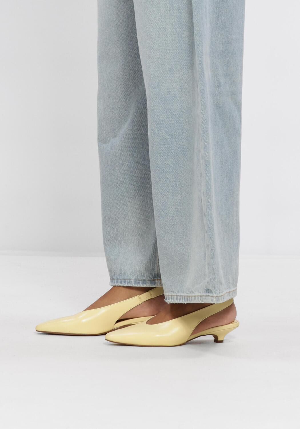 Gelbe TORAL Slingbacks LENORE - large