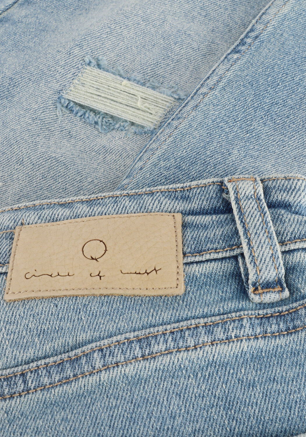 Blaue CIRCLE OF TRUST Barrel jeans SCOTTIE DNM - large