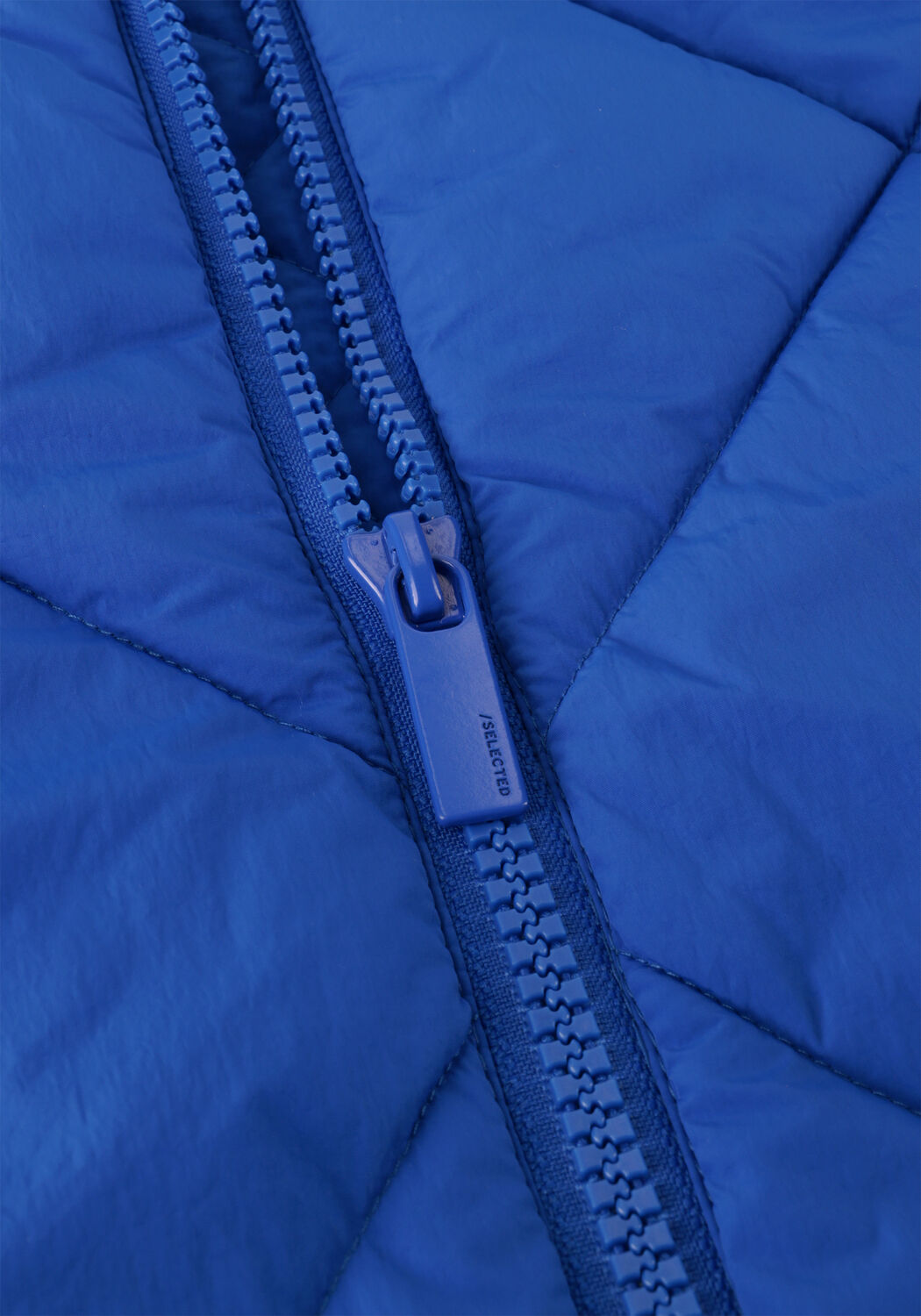 Blaue SELECTED WOMEN Wattierte Jack HEIDI PUFFER JACKET - large