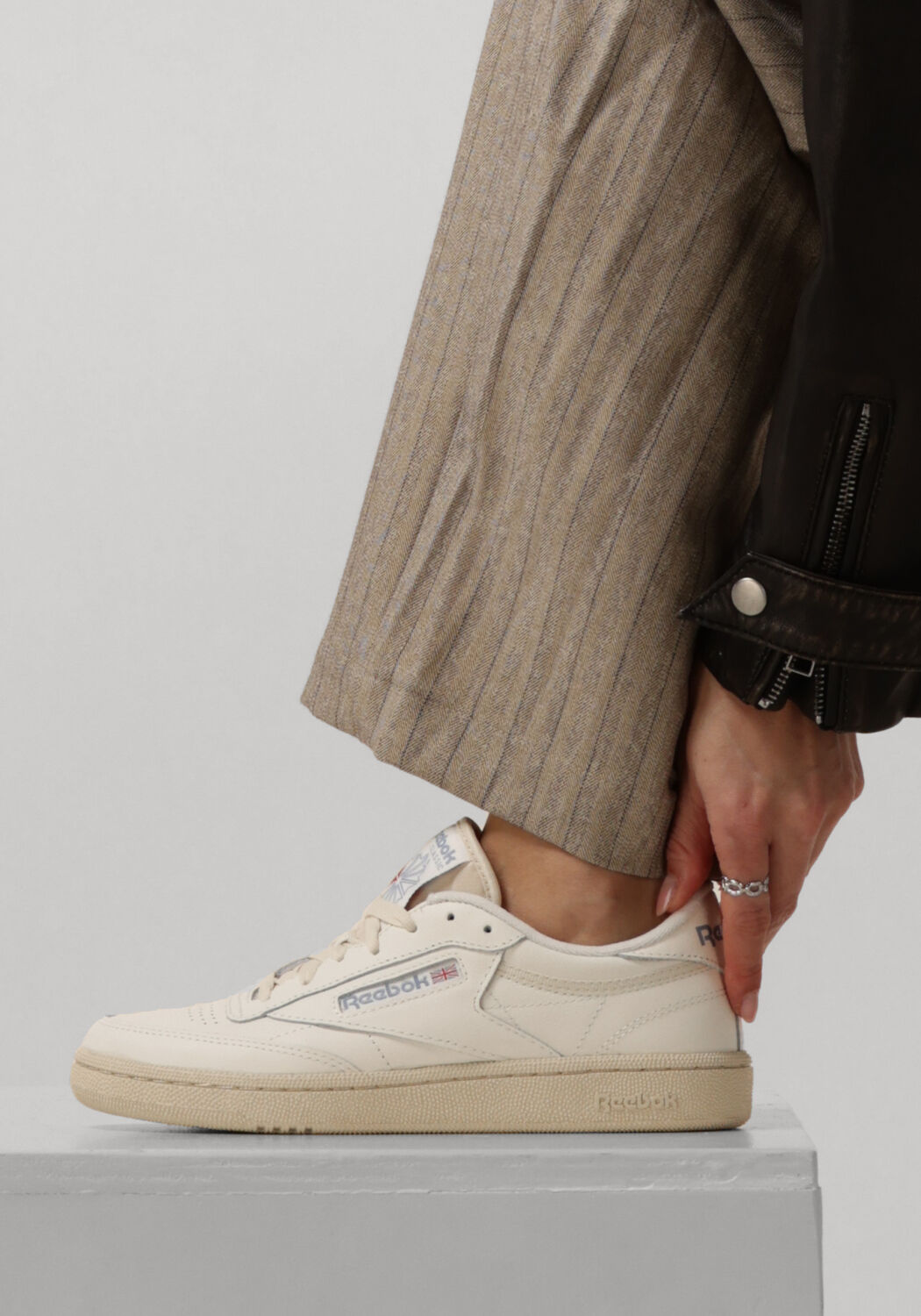 Beige REEBOK Sneaker Low CLUB C 85 WOMAN - large