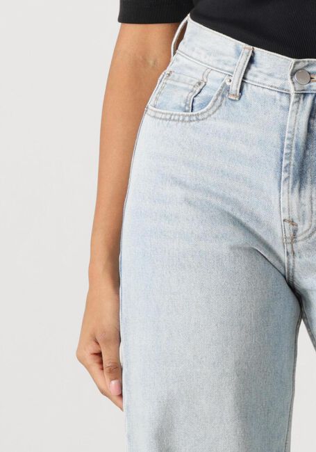 Hellblau WITHBLACK Wide jeans WBLHAZEL HW TURN UP JEANS - large