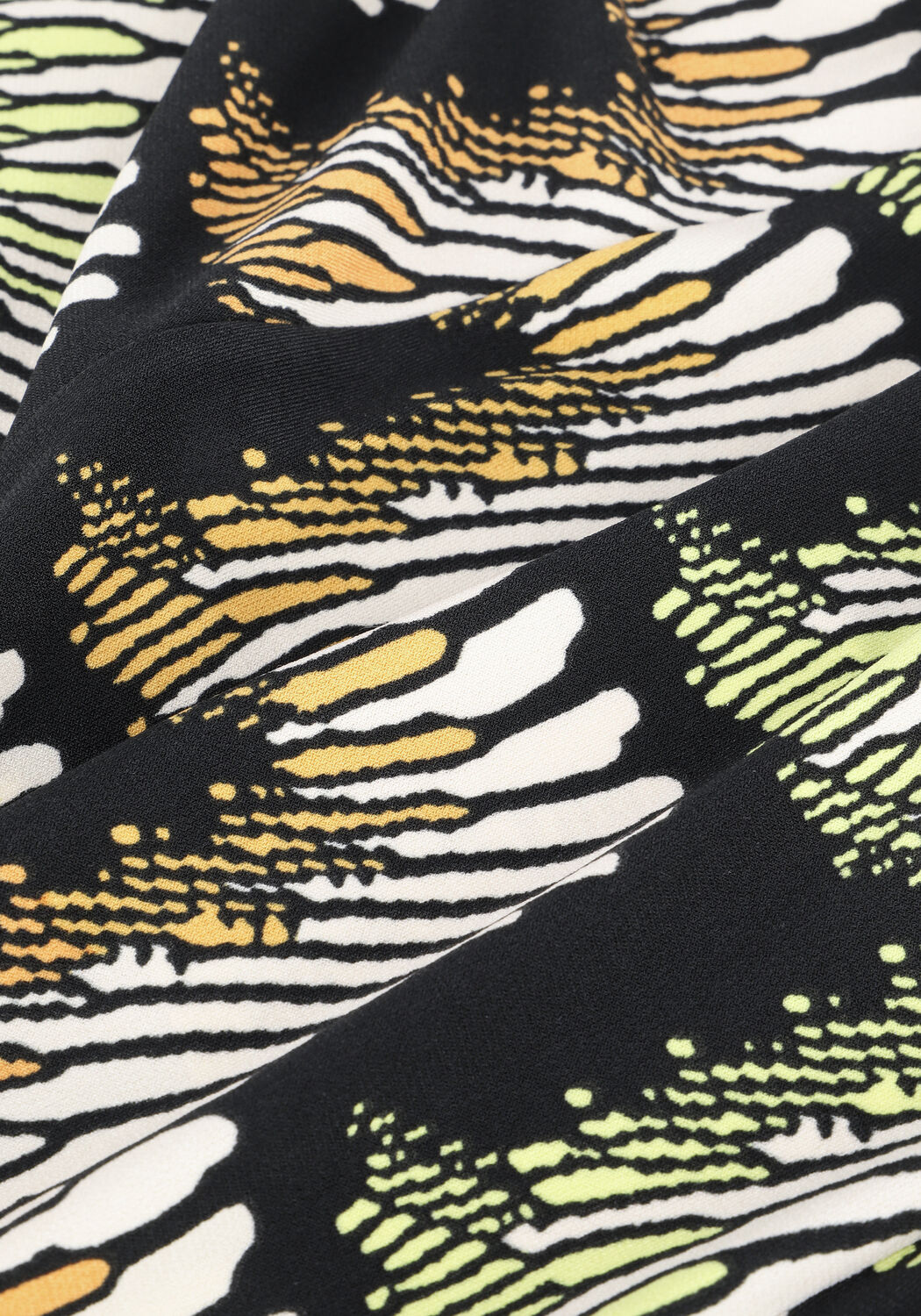 Schwarze VANILIA Hosen RETRO ZIGZAG SHORT - large