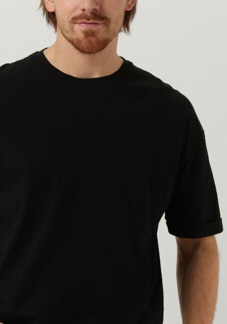 Schwarze DRYKORN T-shirt THILO 520003 - large