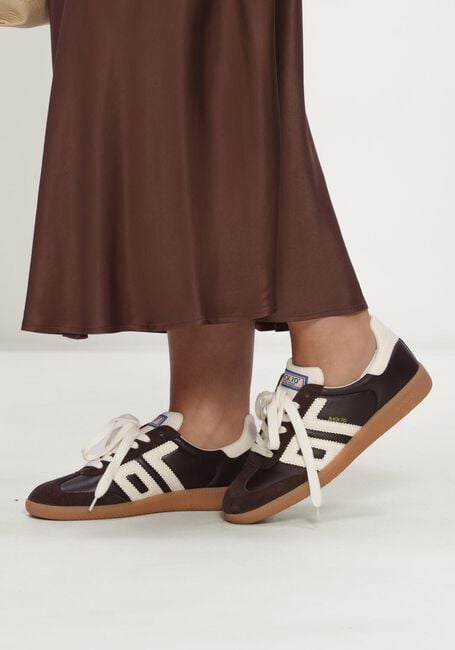 Braune BACK70 Sneaker Low CLOUD - large