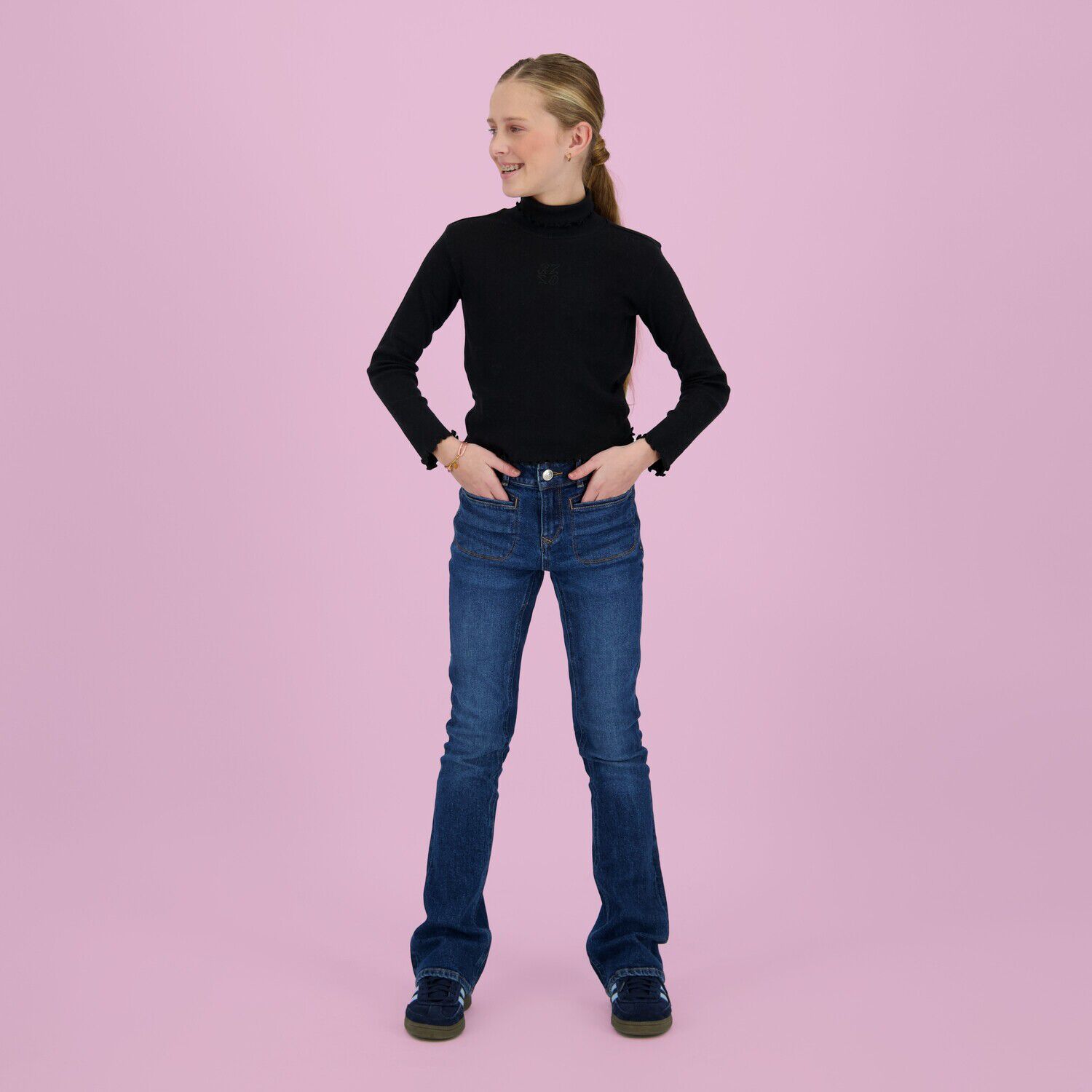 Schwarze RAIZZED Top TATUM - large