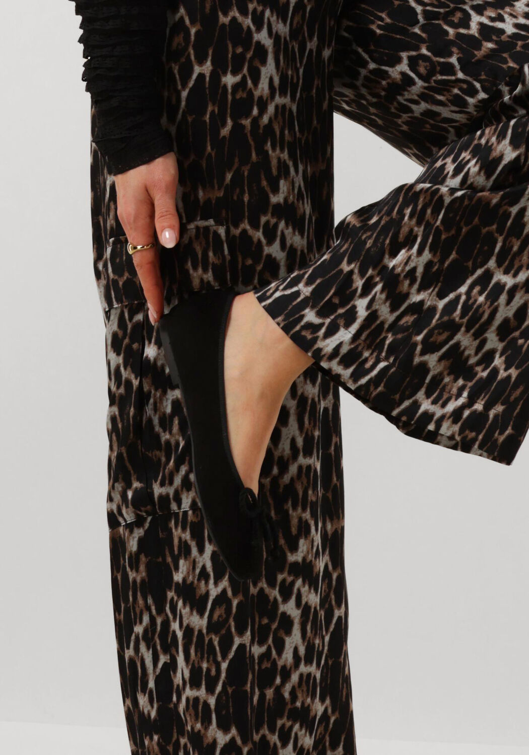 Schwarze PRETTY BALLERINAS Ballerinas 130274 - large