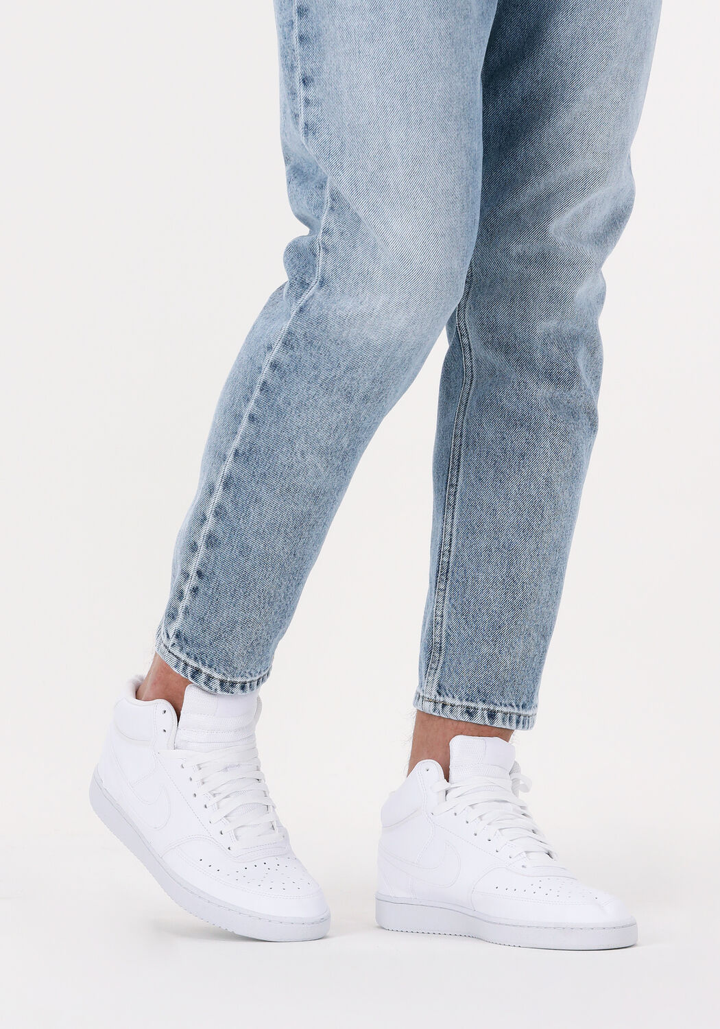 Wei&szlig;e NIKE Sneaker High COURT VISION MID MEN - large