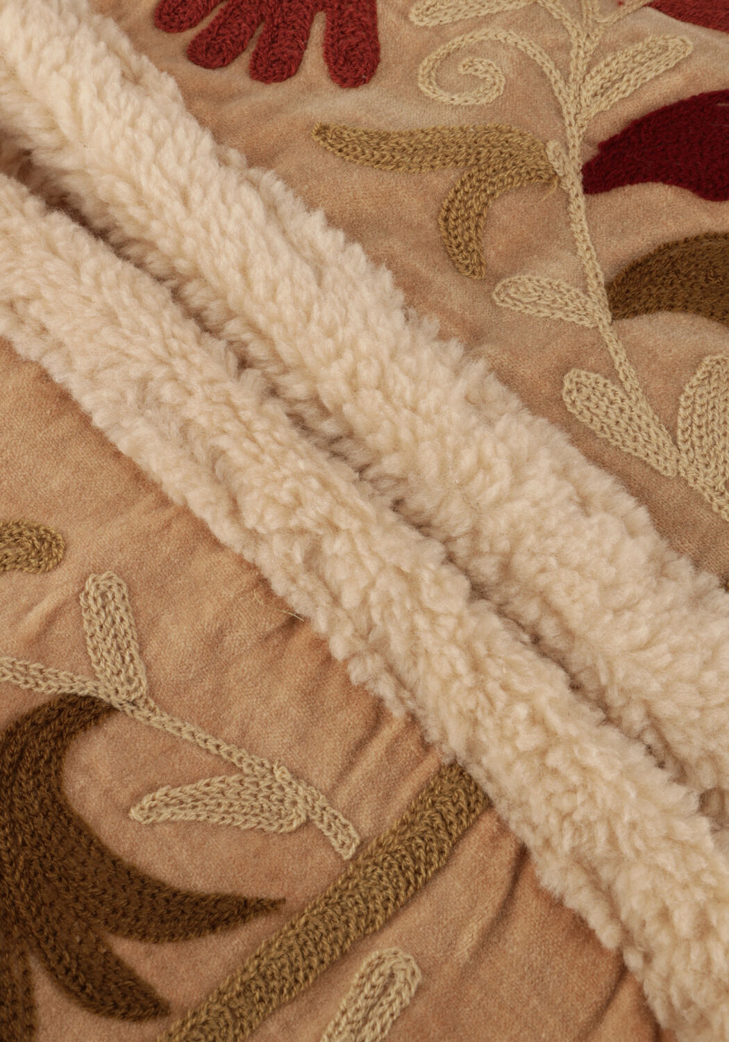 Camelfarbene LOUIZON Gilet DARRENA - large