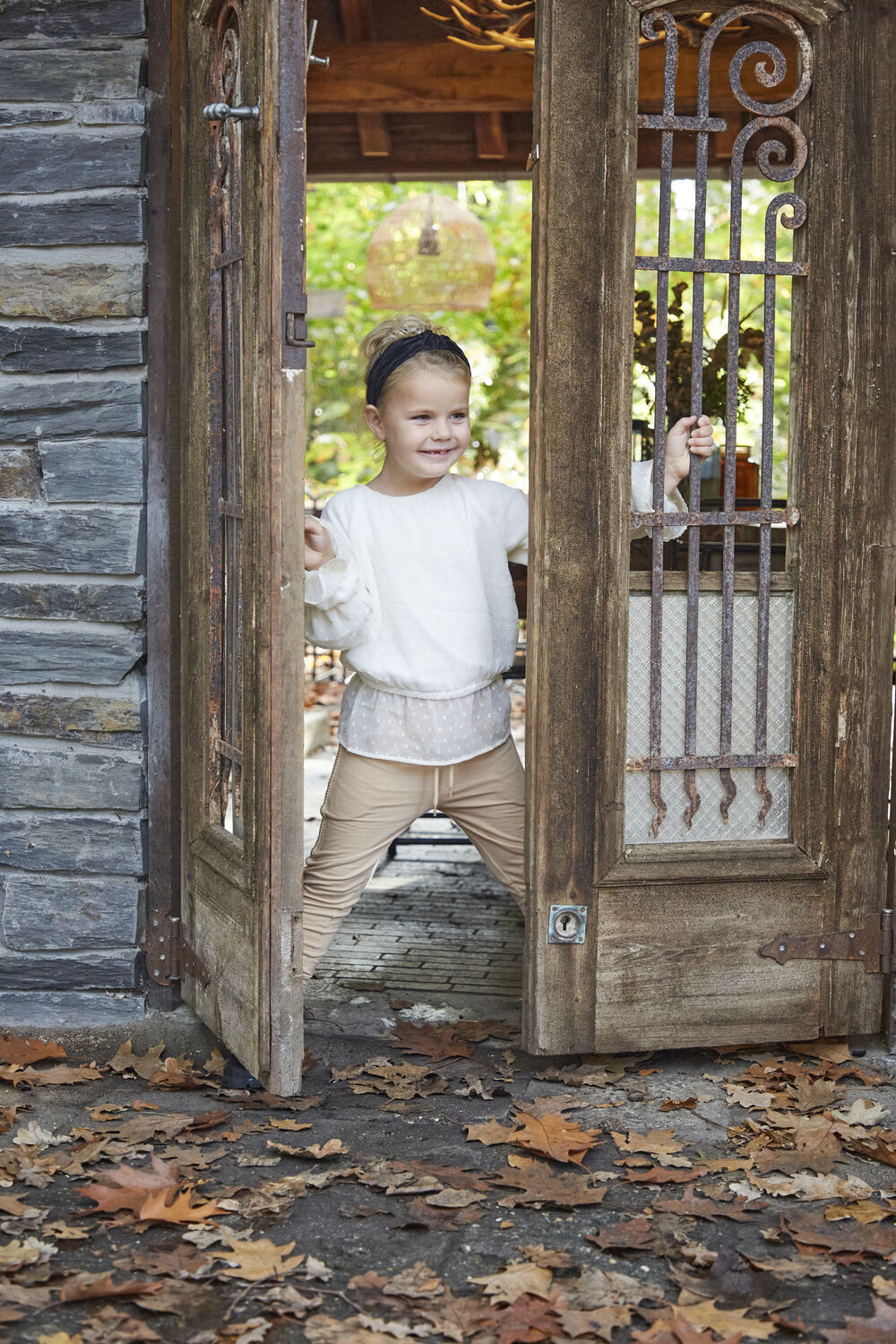 Wei&szlig;e KOKO NOKO Blusen S48935 - large