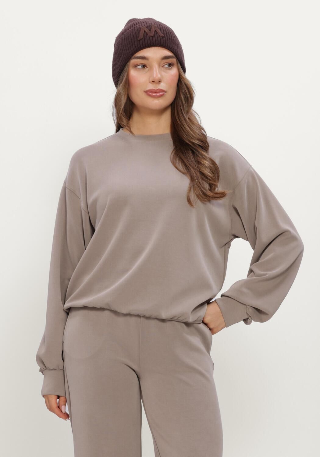 Taupe MOSCOW Sweatshirt 66-04-VIOLETTA - large