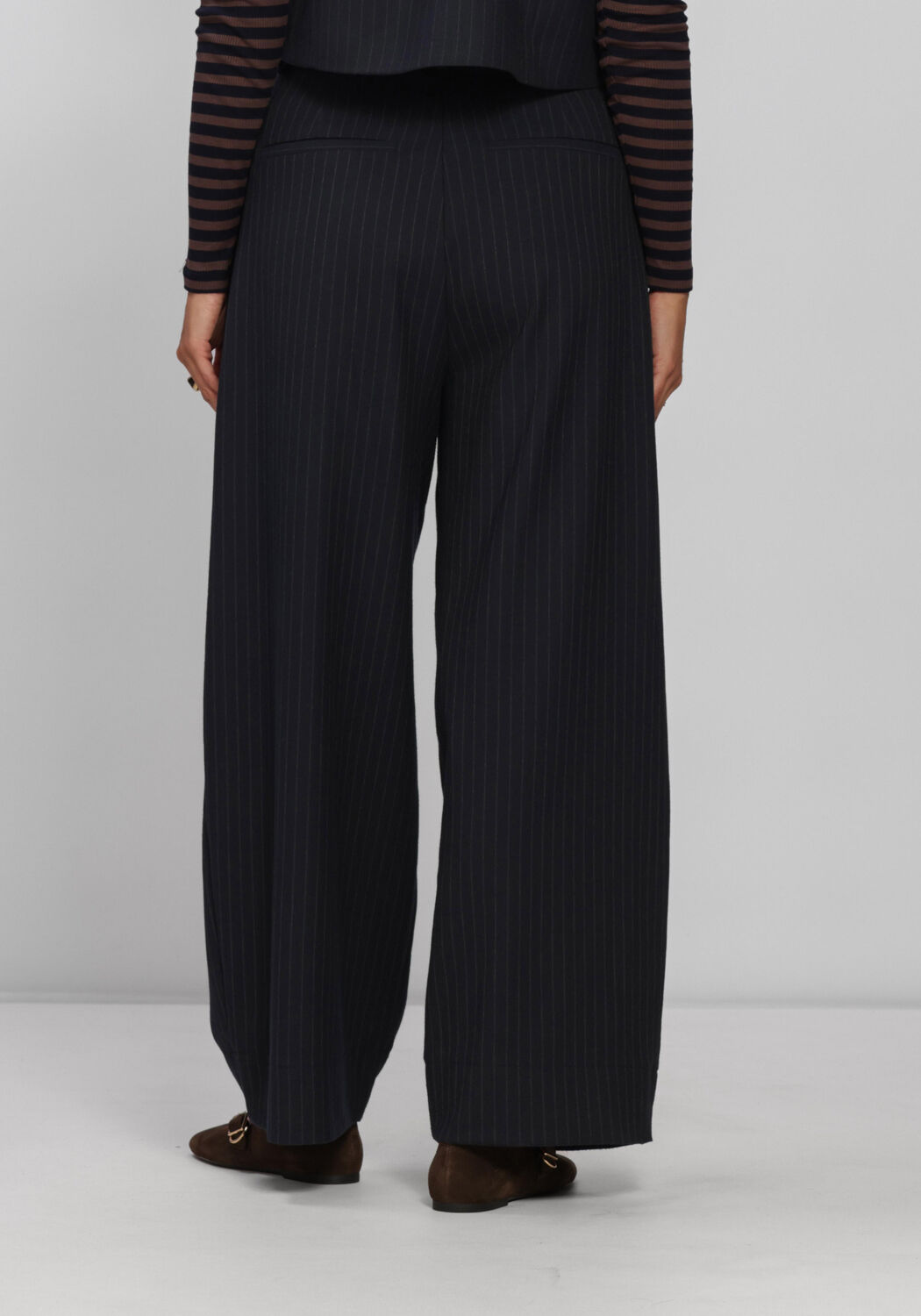 Schwarze BY-BAR Weite Hose FRIDA PINSTRIPE PANTS - large