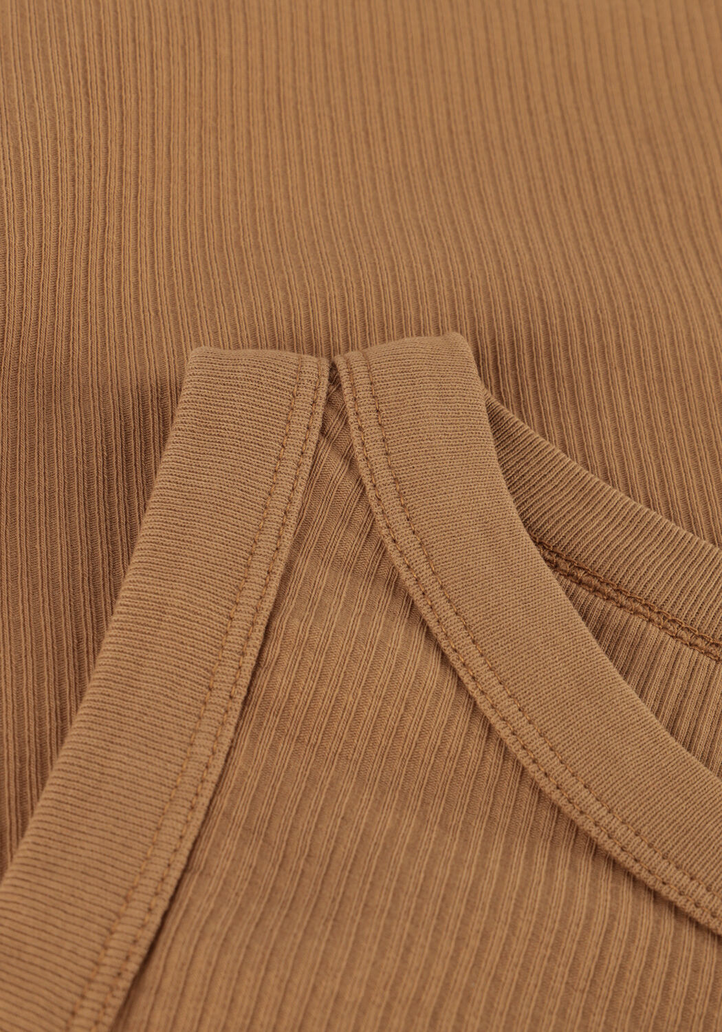 Braune PENN & INK Top SINGLET - large