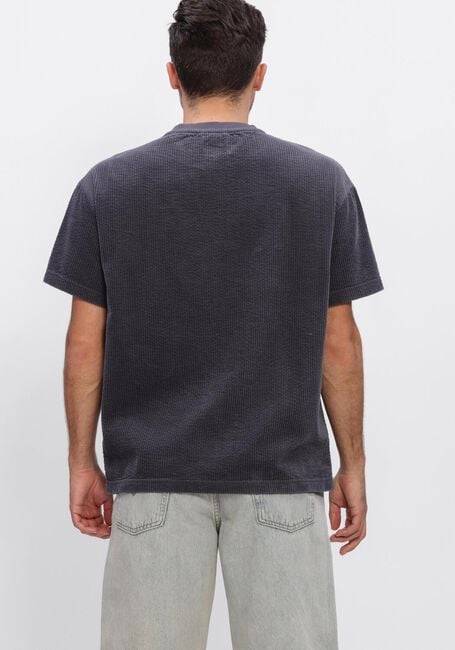 Graue ANERKJENDT T-shirt AKVILLADS CORDUROY SS TEE - large