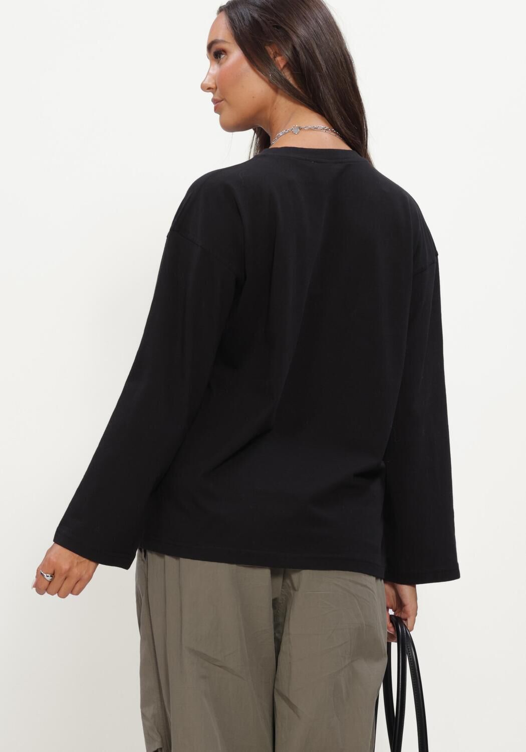 Schwarze BOII STUDIOS Top ALBERTO O-NECK BOXY - large
