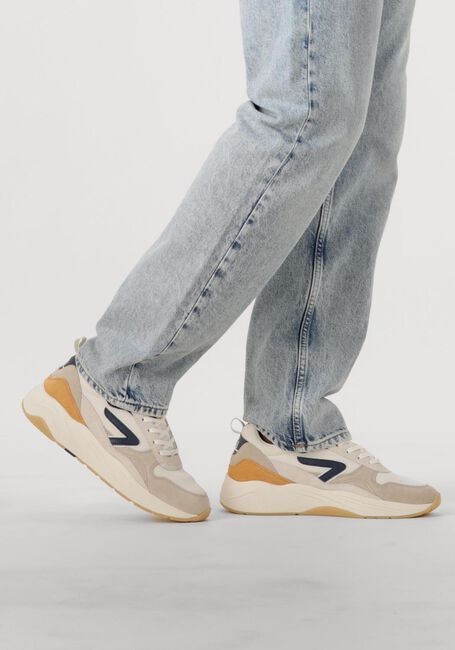 Weiße HUB Sneaker Low GLIDE - large