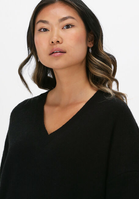 Ecru ALIX THE LABEL Pullover ALIX V NECK PULLOVER - large