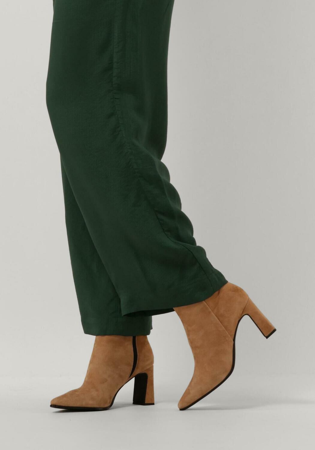 Braune NOTRE-V Stiefeletten 18739 - large