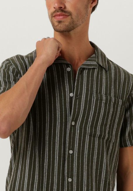 Olive ANERKJENDT Casual-Oberhemd AKLEO S/S DOBBY SHIRT - large