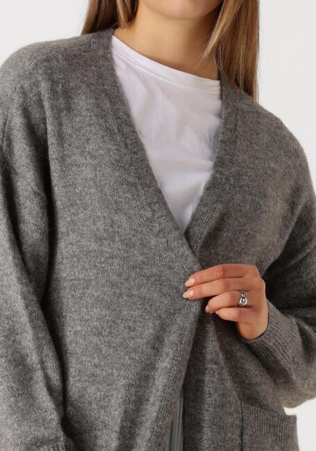 Graue Y.A.S. Strickjacke YASBALIS LS LONG KNIT CARDIGAN - large