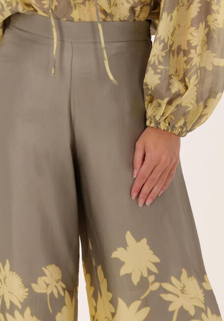Gelbe OTTOD'AME Weite Hose PANTALONE - large