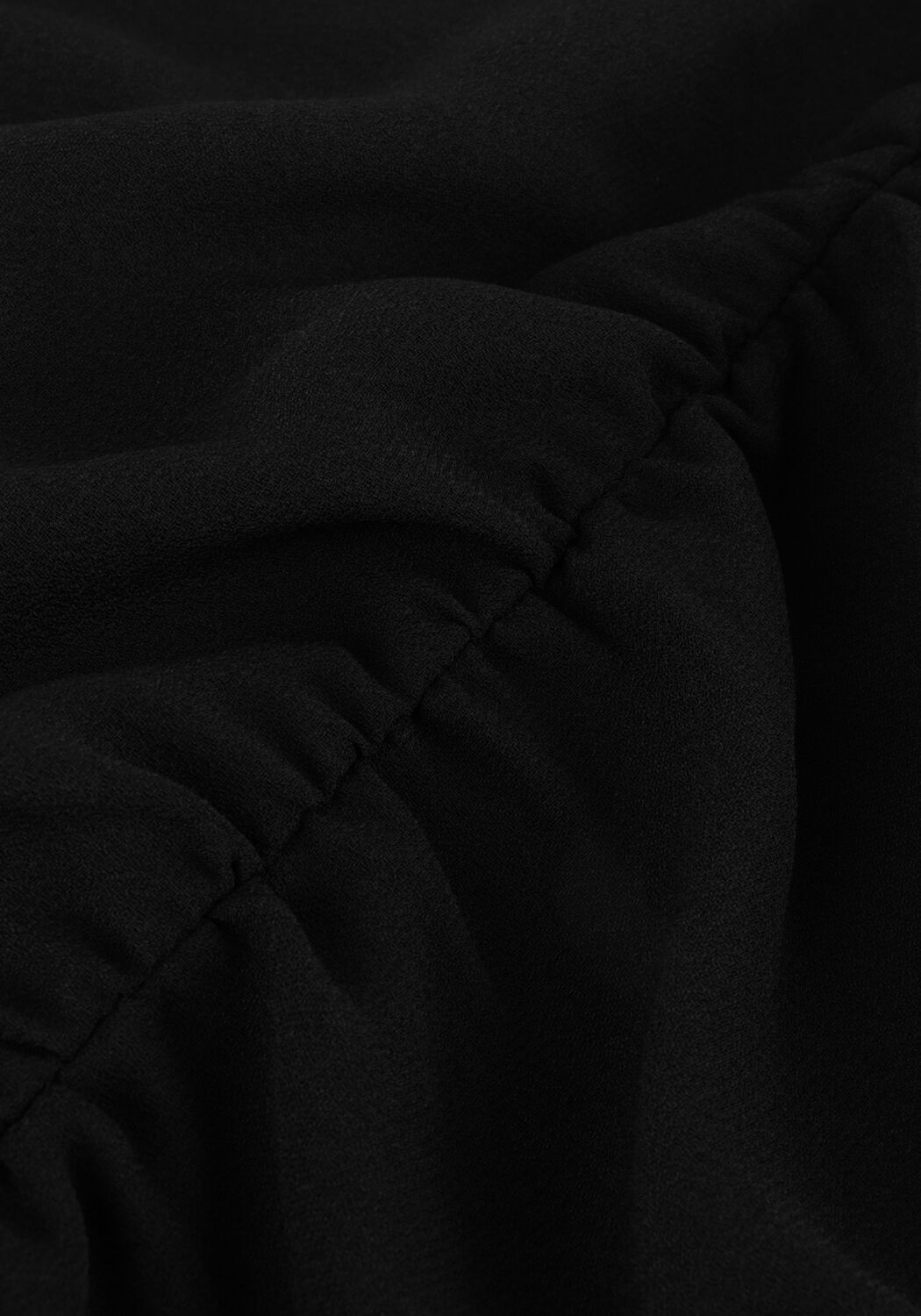 Schwarze ACCESS Minikleid RUCHED DRESS WITH V NECKLINE - large