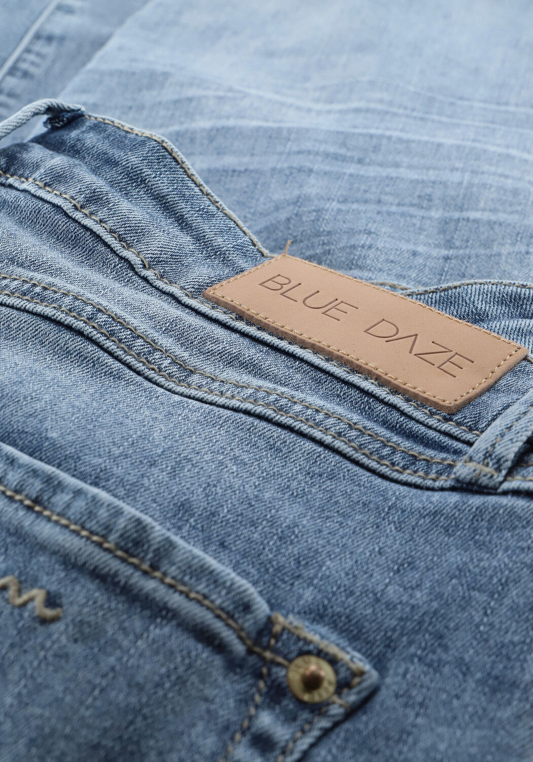 Blaue SUMMUM Slim fit jeans TAPERED JEANS RAIN DENIM - large