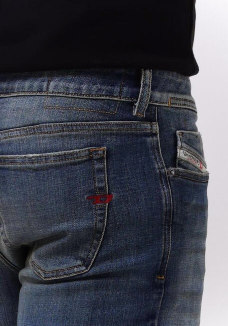 Blaue DIESEL Slim fit jeans 1979 SLEENKER2 - large