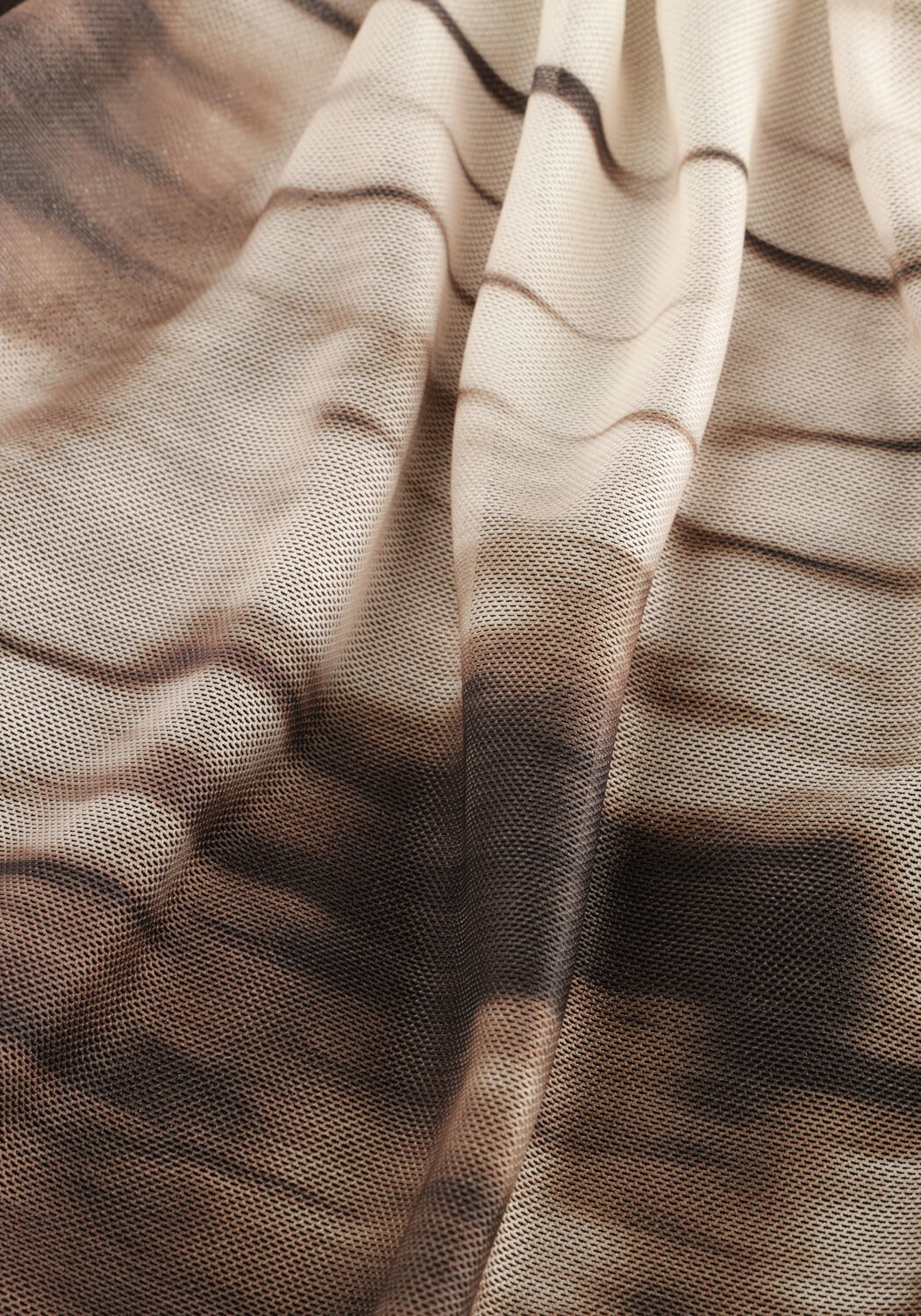 Braune NEO NOIR Maxikleid ONESSA FADED MESH DRESS - large