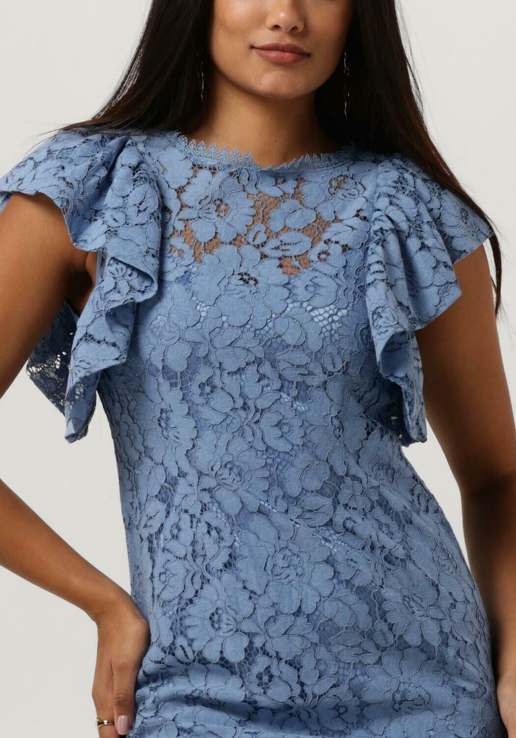 Yas lace dress hot sale