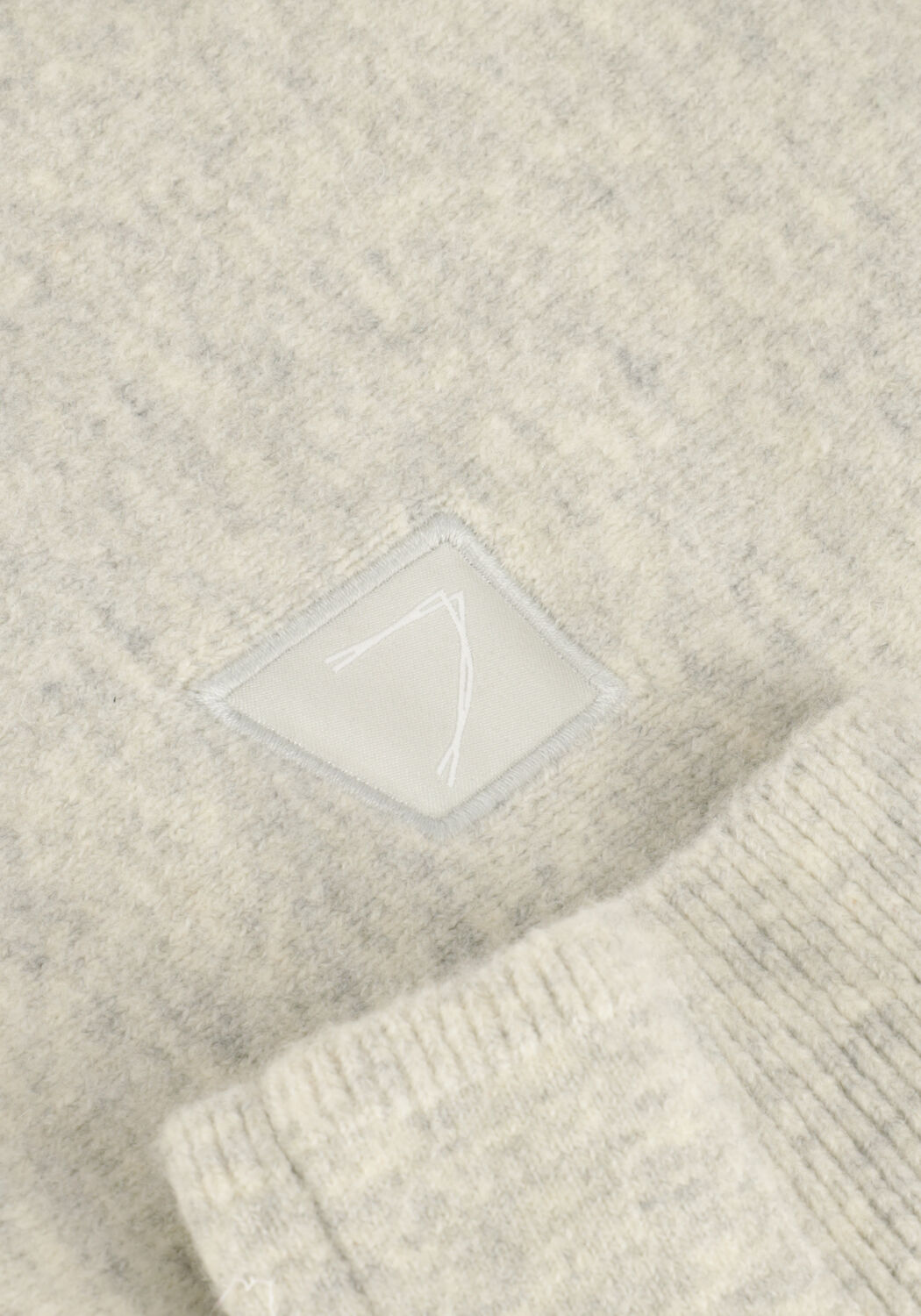 Ecru CHASIN Pullover FINN PLY - large
