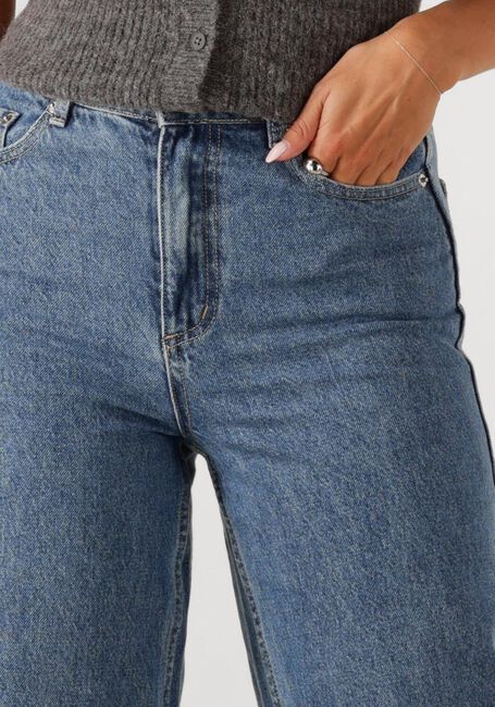 Blaue EDITED Straight leg jeans THEODORA DENIM - large