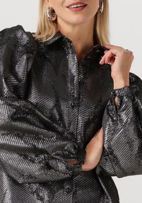 Schwarze NUKUS Blusen LETTIE BLOUSE METALLIC - large