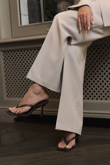 Schwarze OMODA ATELIER Mules X MODEROSA - SIREN - large