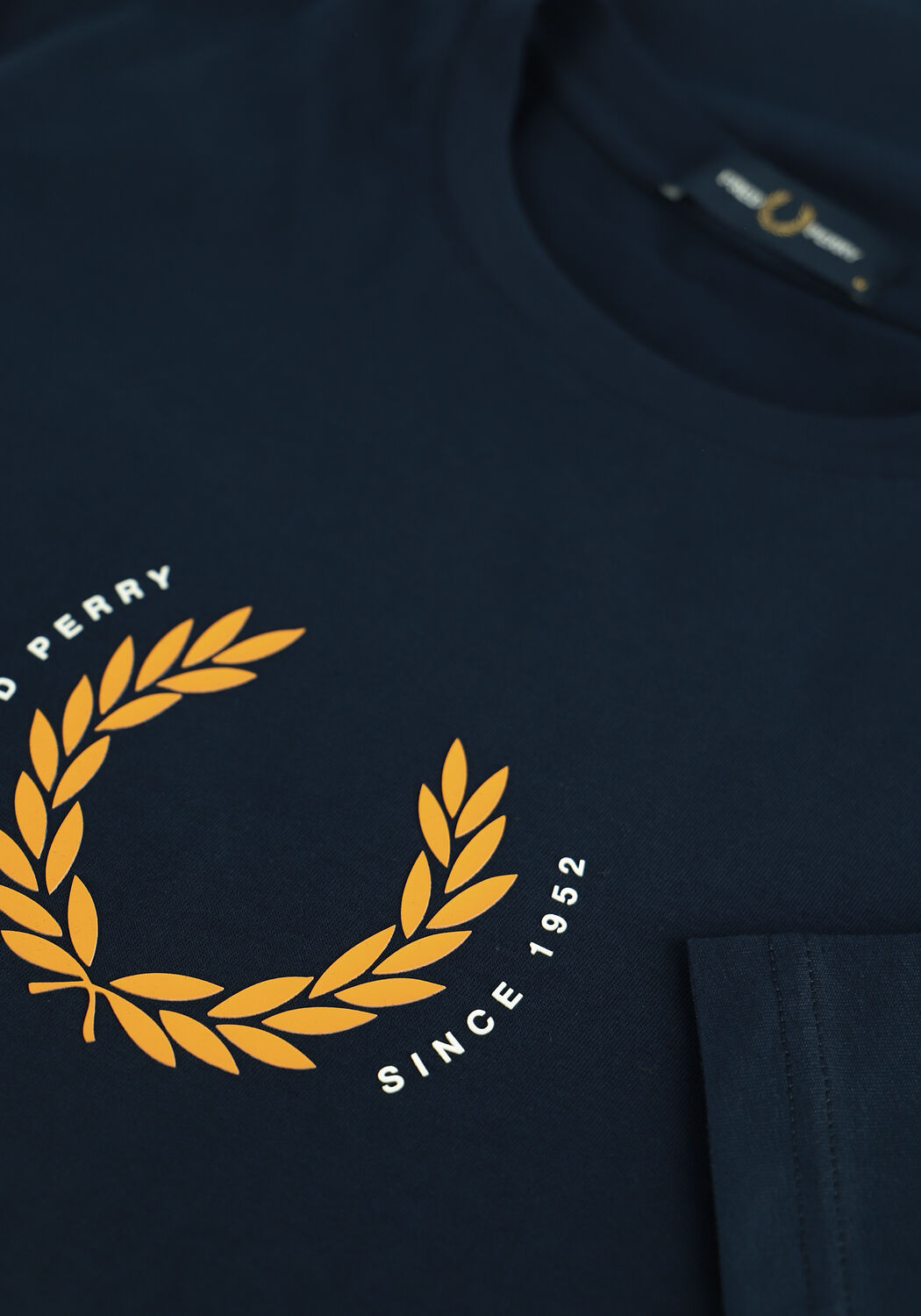Dunkelblau FRED PERRY T-shirt LAUREL WREATH T-SHIRT - large