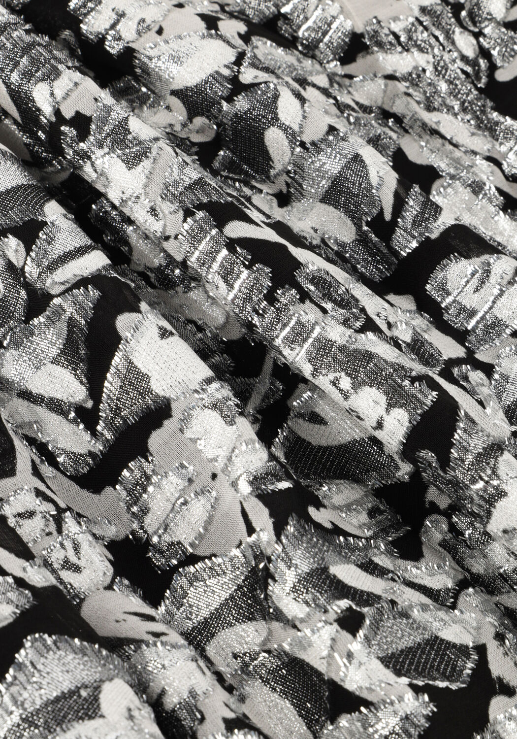 Schwarze SECOND FEMALE Blusen DOODLE WRAP BLOUSE - large