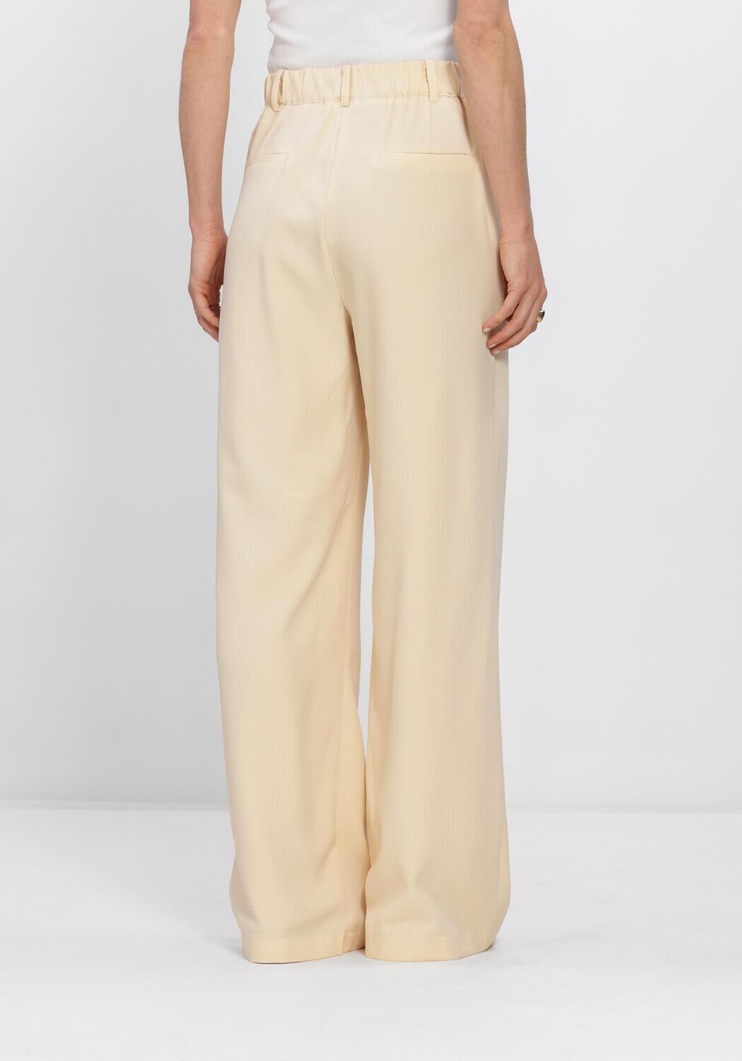 Wei&szlig;e STUDIO AMAYA Hosen JACKIE PANTS - large