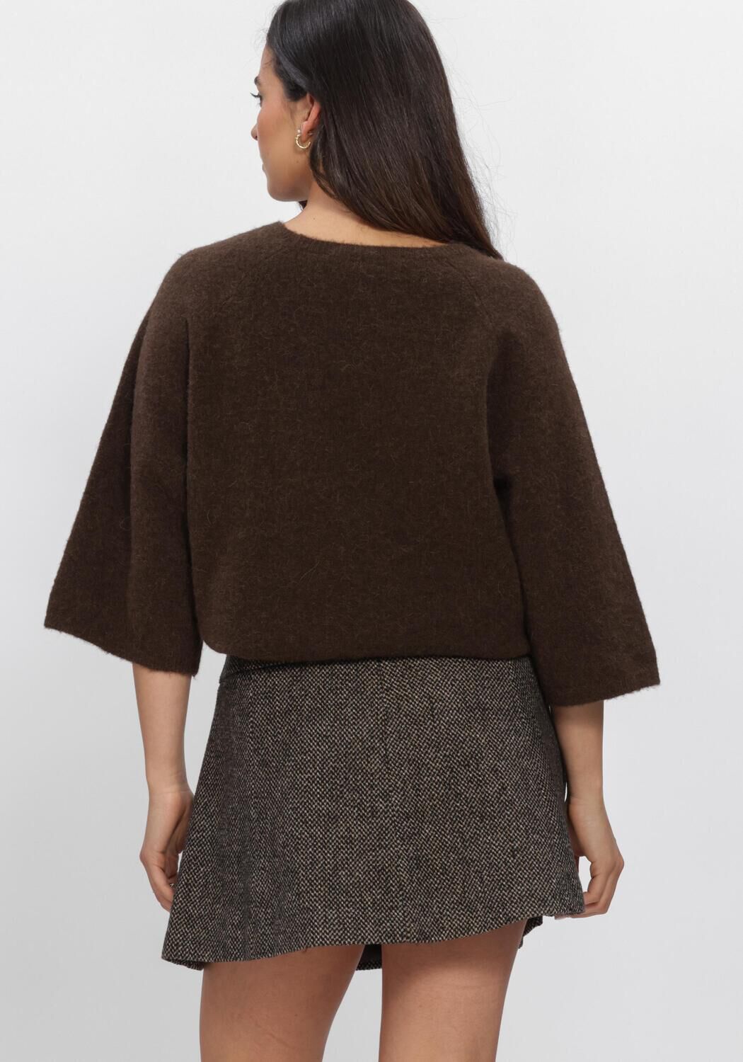 Braune SECOND FEMALE Pullover & Cardigans GABBY KNIT SS O-NECK - large