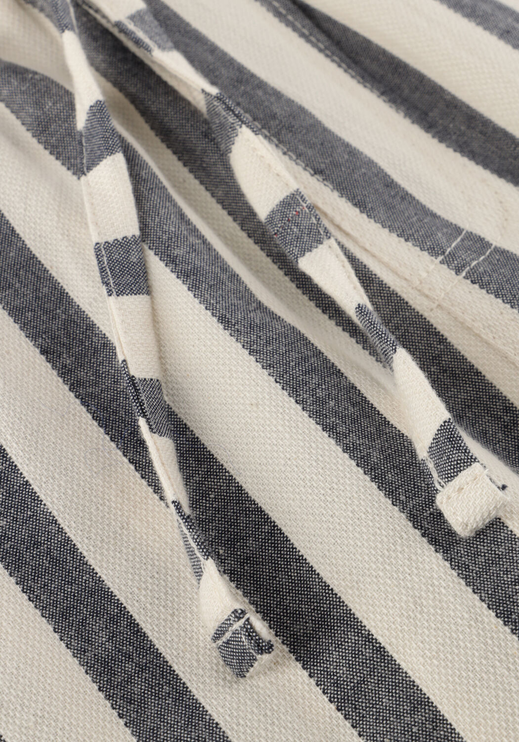 Mehrfarbige/Bunte DAILY7 Kurze Hose COTTON STRIPE SHORTS - large