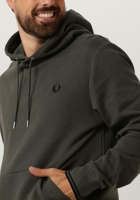 Olive FRED PERRY Pullover & Cardigans TIPPED HOODED SWEATSHIRT - large