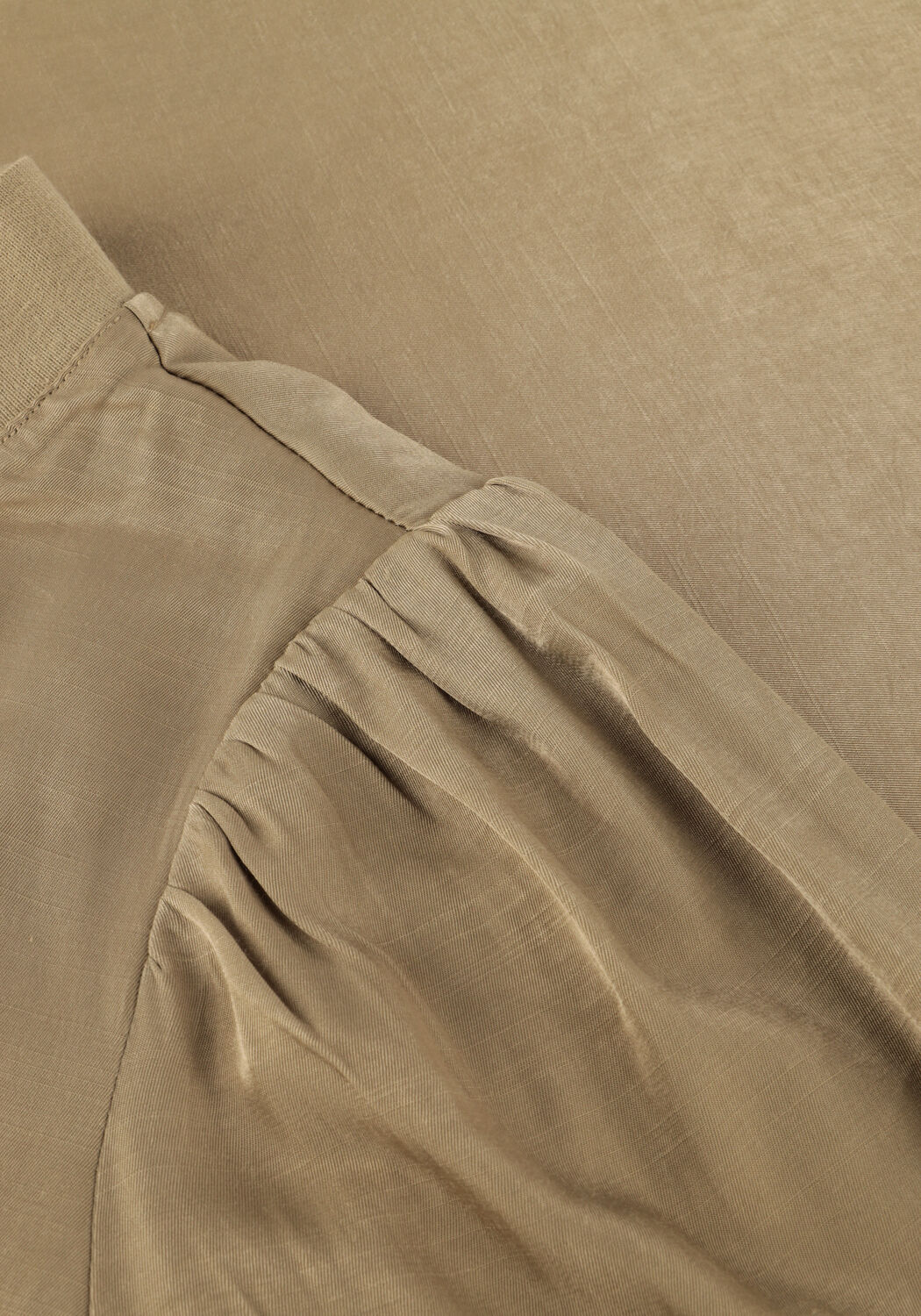 Olive MINUS T-shirt RAVENA ROUND NECK BLOUSE - large