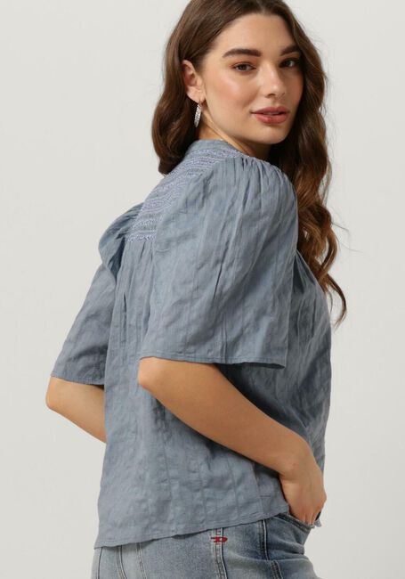 Hellblau RUBY TUESDAY Blusen SAFIR BLOUSE WITH HALF SLEEVES AND SMOCK ON SHOULDER - large