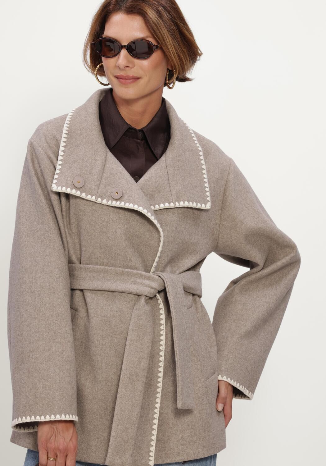 Taupe BEAUMONT M&auml;ntel ALIZA SHORT COAT - large