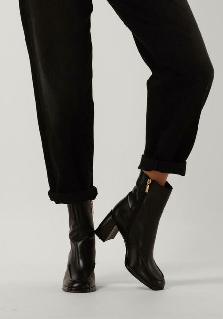 Schwarze NOTRE-V Stiefeletten AP1202 - large