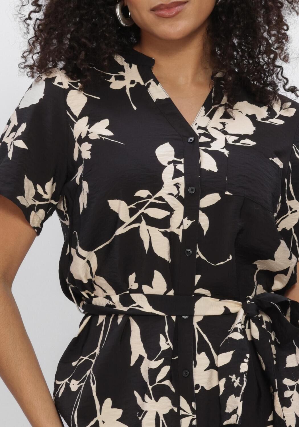 Schwarze OBJECT Minikleid OBJJACIRA S/S SHIRT DRESS - large