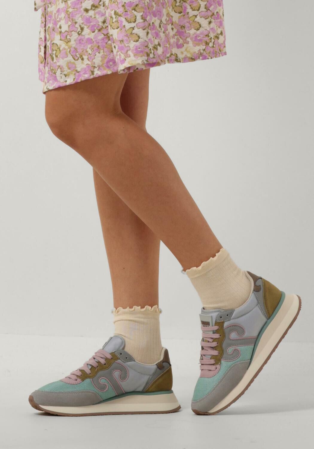 Mehrfarbige/Bunte WUSHU Sneaker Low MASTER SPORT - large