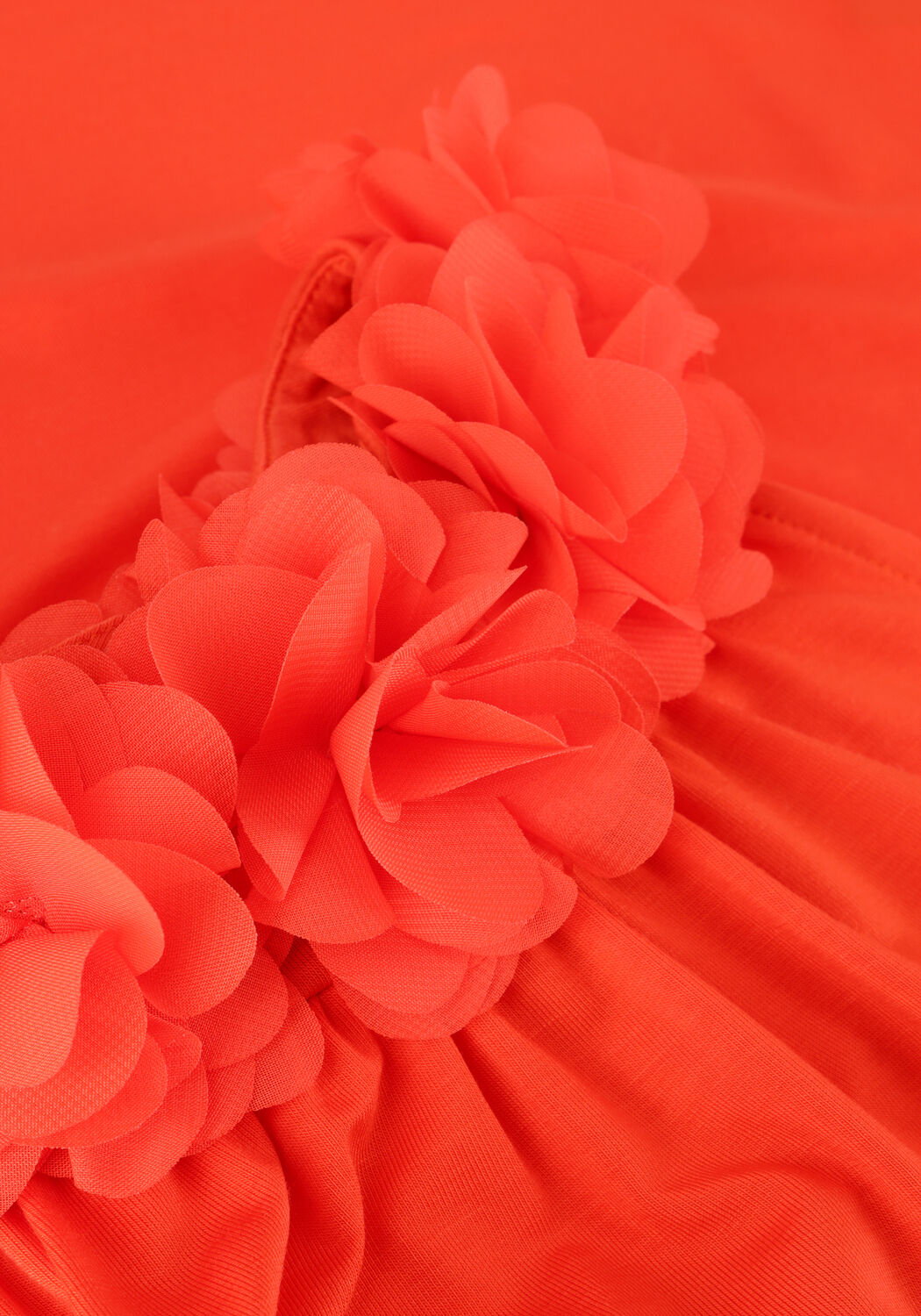 Orangene JANSEN AMSTERDAM Top TC356 SINGLET WITH FLOWERS AT NECKLINE - large