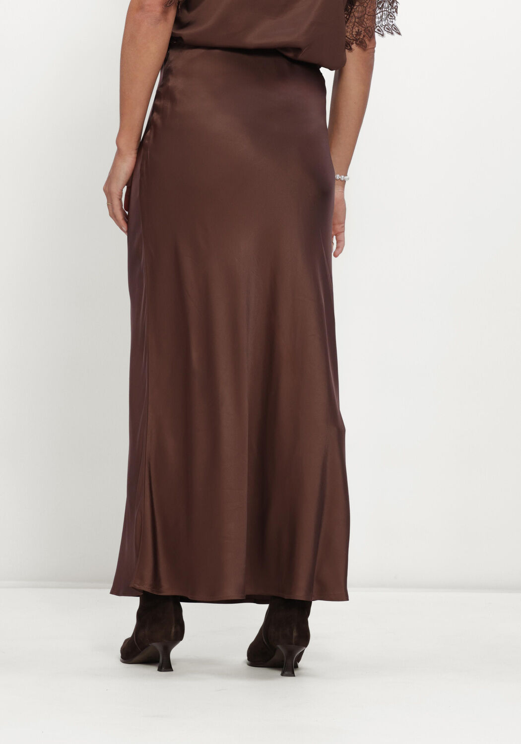 Braune BRUUNS BAZAAR R&ouml;cke KORTHALSIABBJOANELLE SKIRT - large