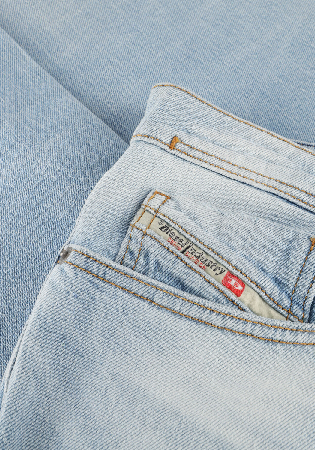 Hellblau DIESEL Straight leg jeans 2023 D-FINITIVE - large