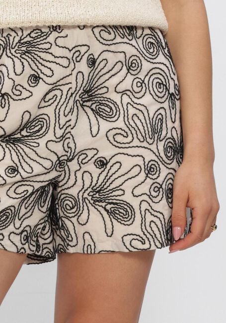 Beige OBJECT Kurze Hosen OBJKERRY HW SHORTS - large